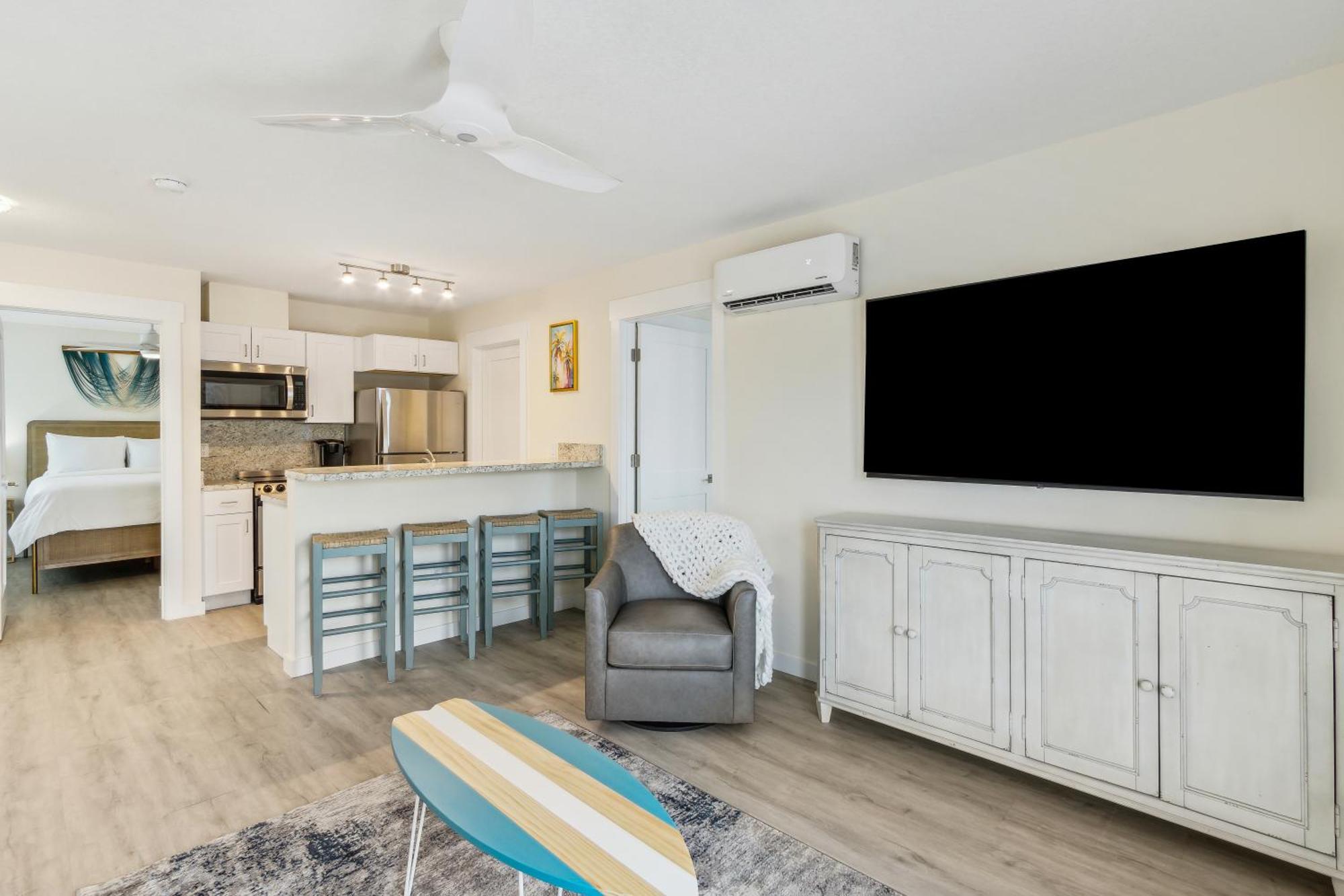 Seahorse Oceanfront Inn Neptune Beach Eksteriør billede